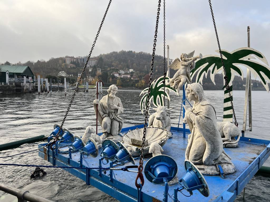 Il presepe sommerso di Laveno 2021