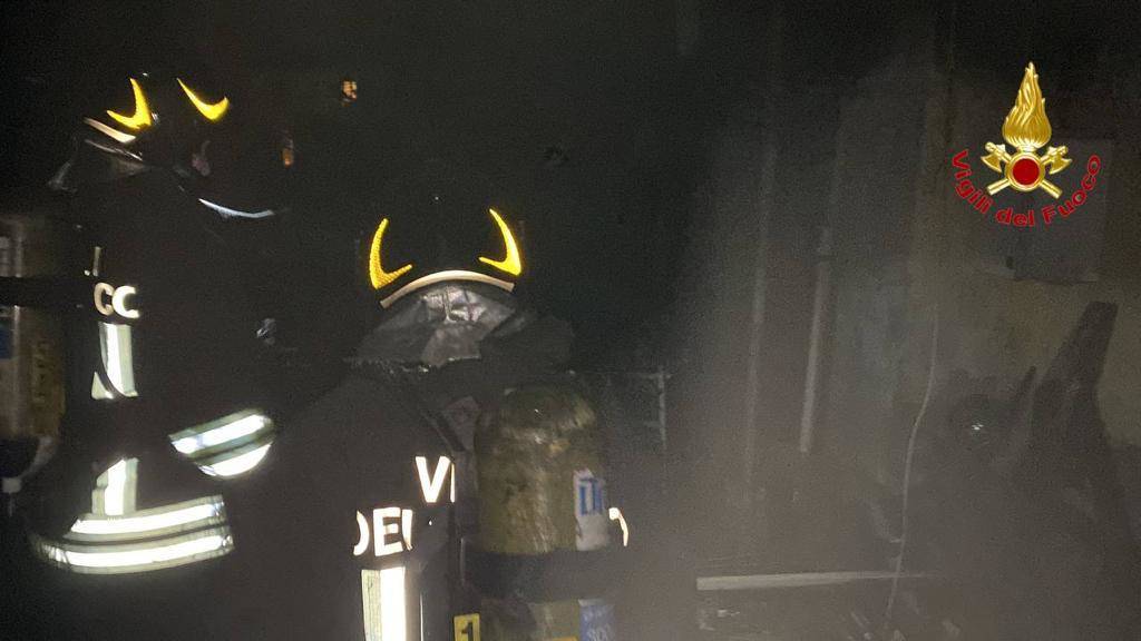Incendio a Voldomino di Luino
