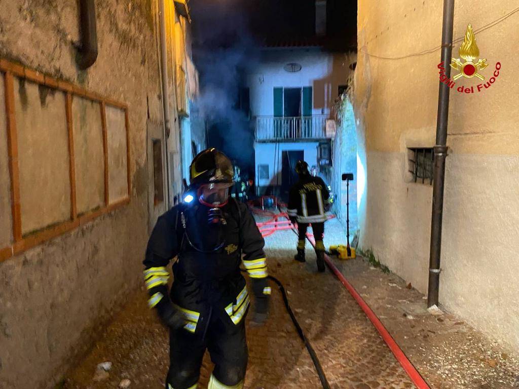 Incendio a Voldomino di Luino