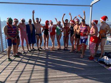 Il tuffo degli Hic sunt leones nel Lago di Monate