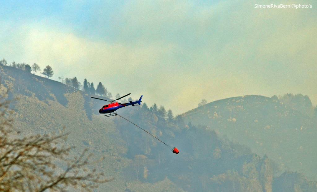 L\'incendio di Indemini visto dalla Forcora