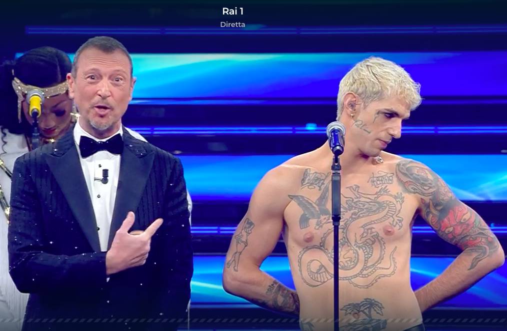 Achille Lauro si "battezza" e apre Sanremo 2022