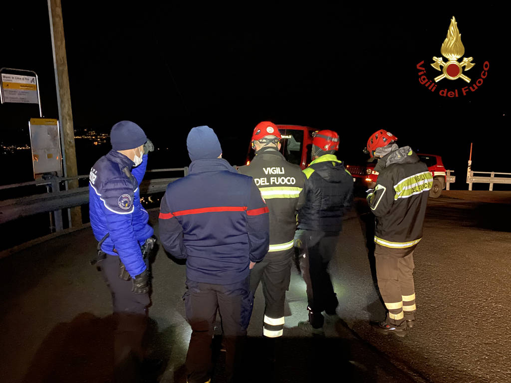 incendio vigili del fuoco gambarogno drone
