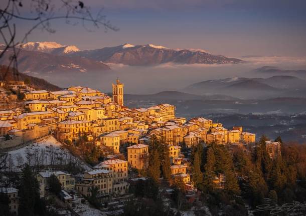 La magia del Sacro Monte dopo la nevicata di San Valentino