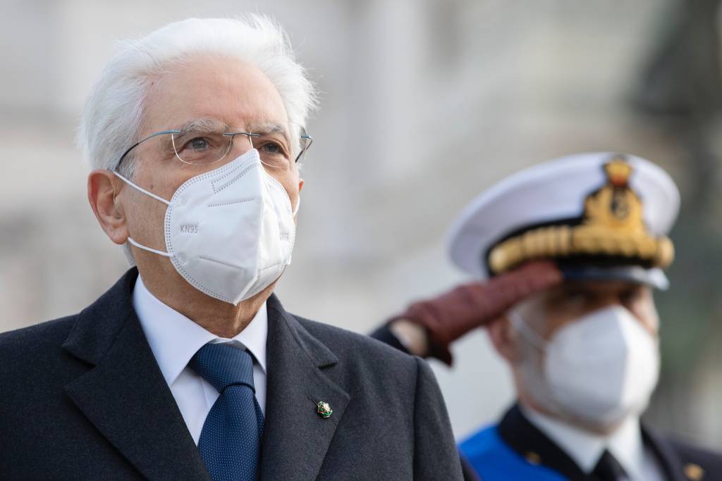 Sergio Mattarella all'Altare della Patria