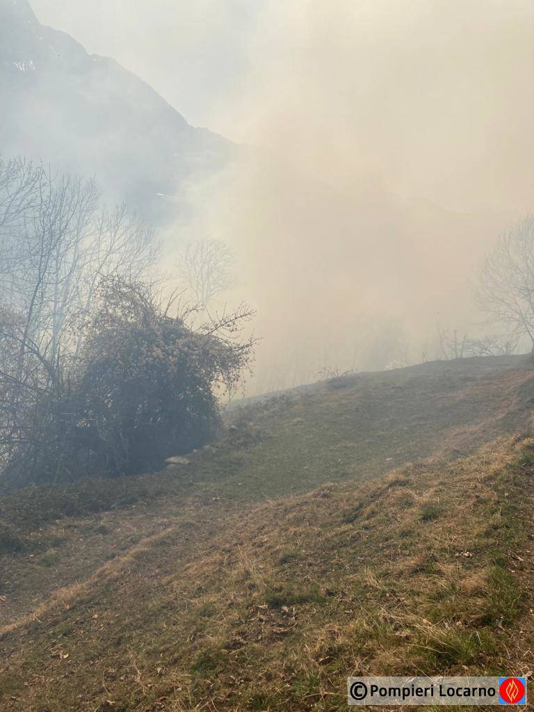 incendio bosco centovalli