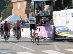 Trofeo Binda 2022: le immagini dell'arrivo e della premiazione di Elisa Balsamo 