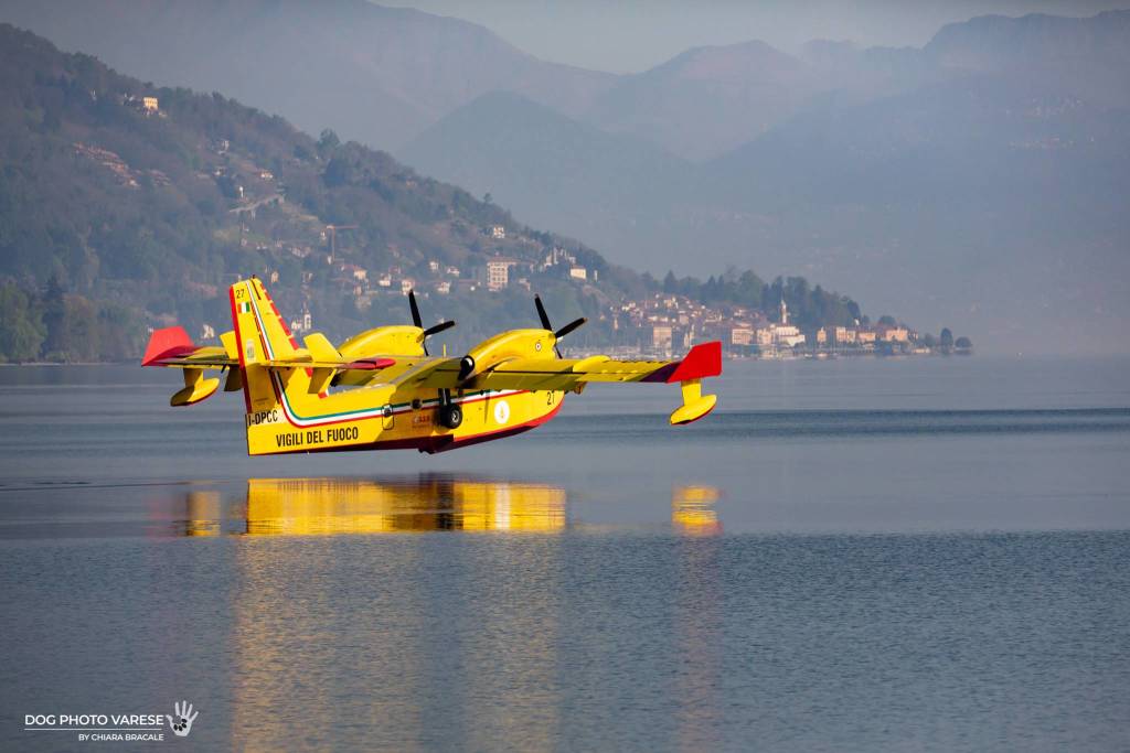 Canadair lago Maggiore 