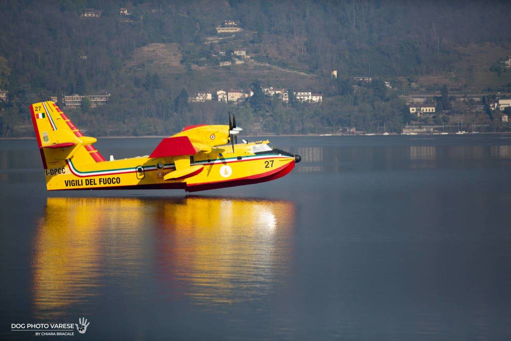 Canadair lago Maggiore 