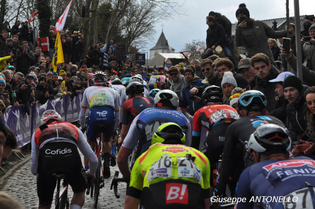 Il leggendario Giro delle Fiandre di ciclismo