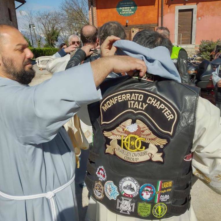 I biker del Monferrato Chappter in visita all'Ermo di Santa caterina