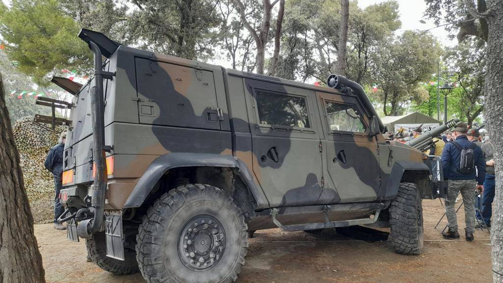 Alpini varesini in trasferta a Rimini per l'Adunata Nazionale numero 93
