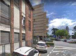 Angera via Aldo moro 