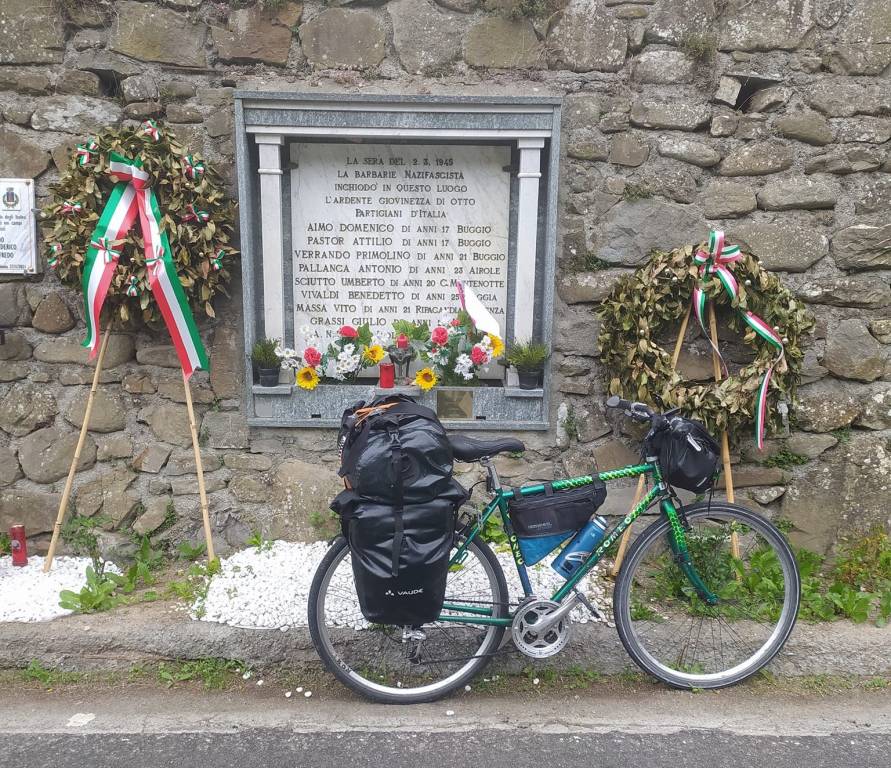 ciclista della memoria Liguria