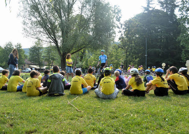 giornata della bicicletta scuola primaria corgeno di vergiate