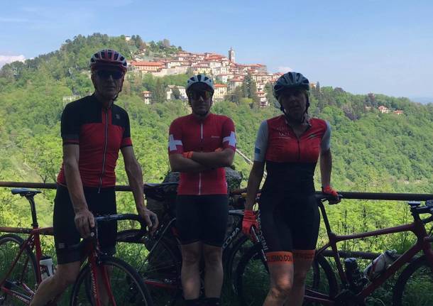 Va in giro tappa 14 Porto Ceresio Campo dei fiori in bici