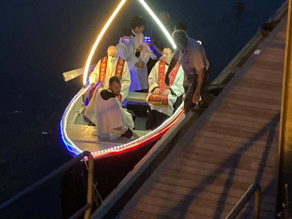 Angera, la festa della Madonna Della Riva