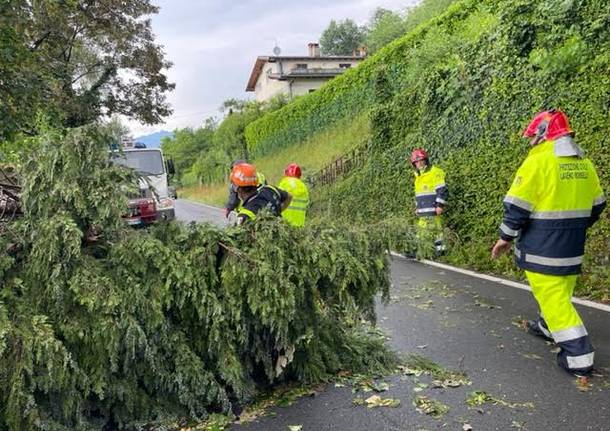 Maltempo a Laveno Mombello