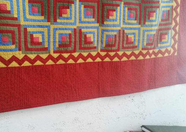 A Laveno Mombello la mostra dei quilt della comunità Amish