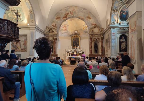 A Luino i funerali del giovane Andrea Rossi