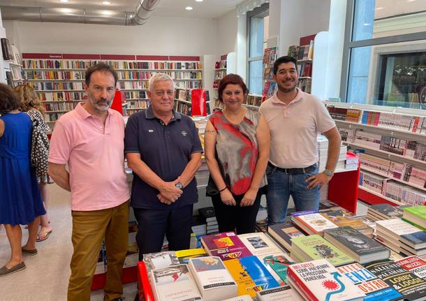 A Sesto Calende apre la nuova libreria Ubik