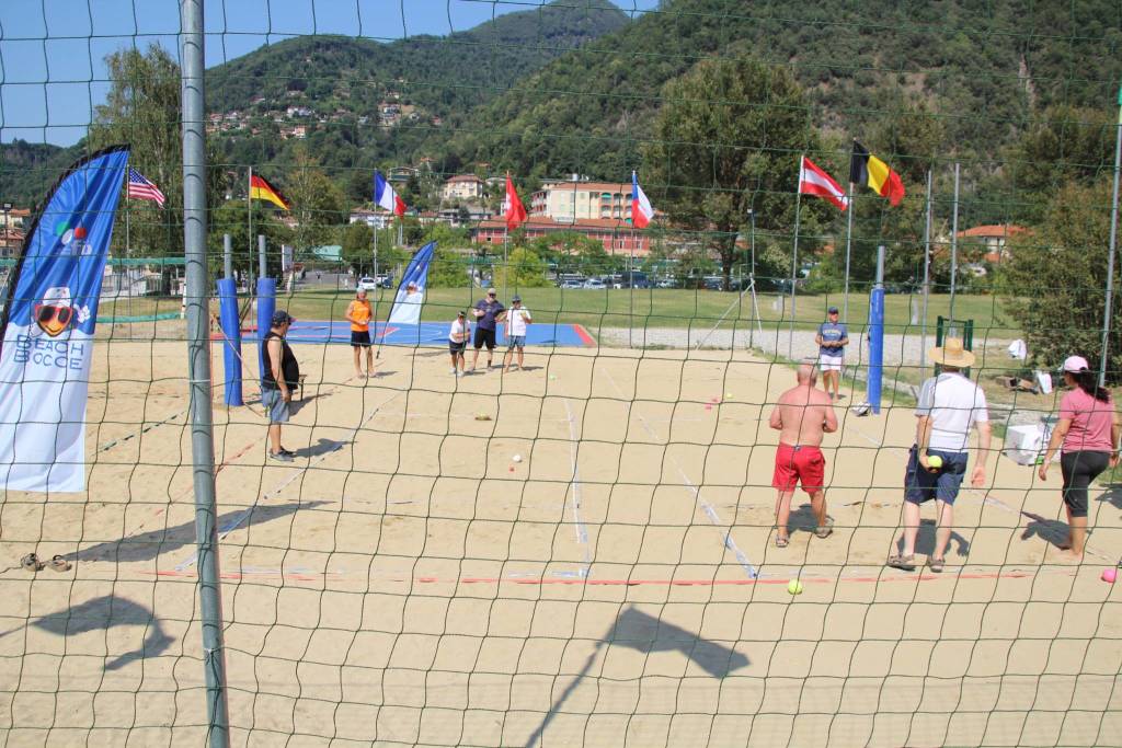 Beach bocce a Laveno