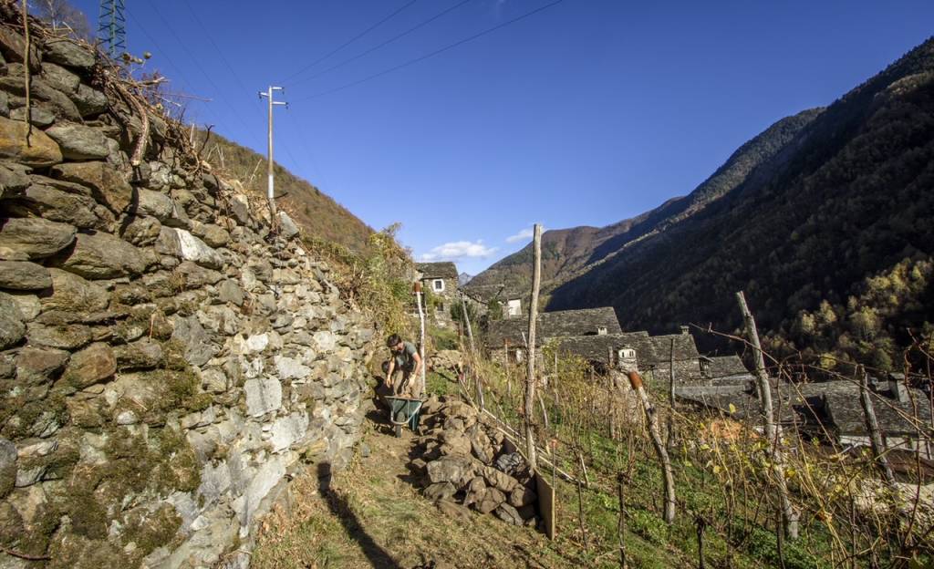 Escursione a Colloro con le guide della Val Grande