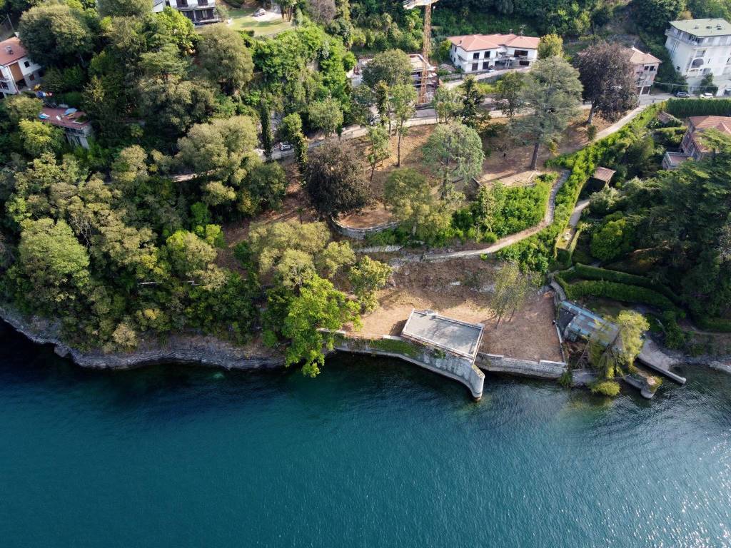 Il parco delle Torrazze di Laveno Mombello nelle foto di Ulisse Piana 