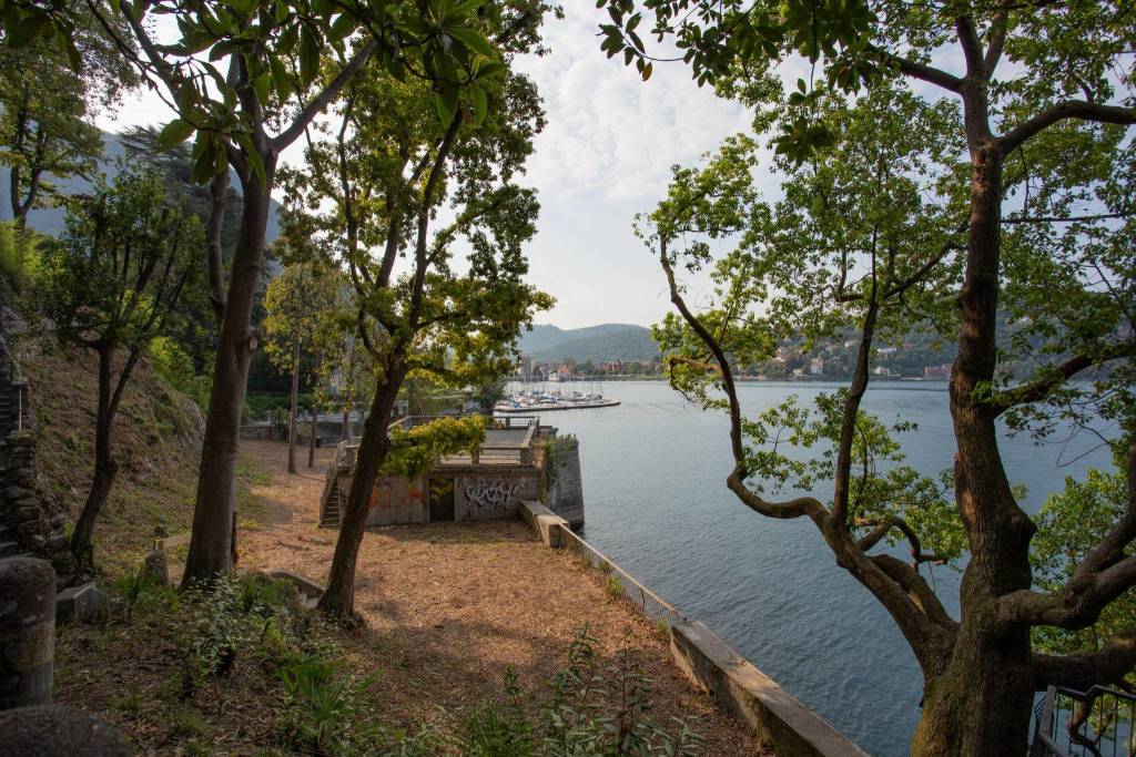 Il parco delle Torrazze di Laveno Mombello nelle foto di Ulisse Piana 