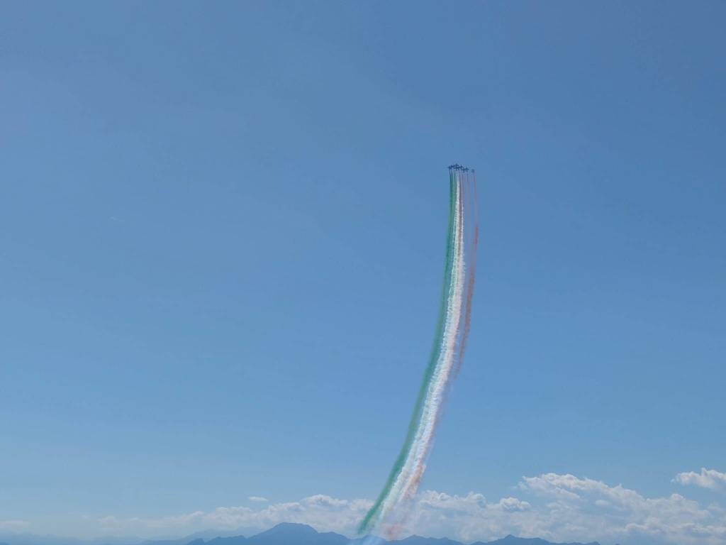 Le Frecce Tricolori fanno sognare il Lago Maggiore