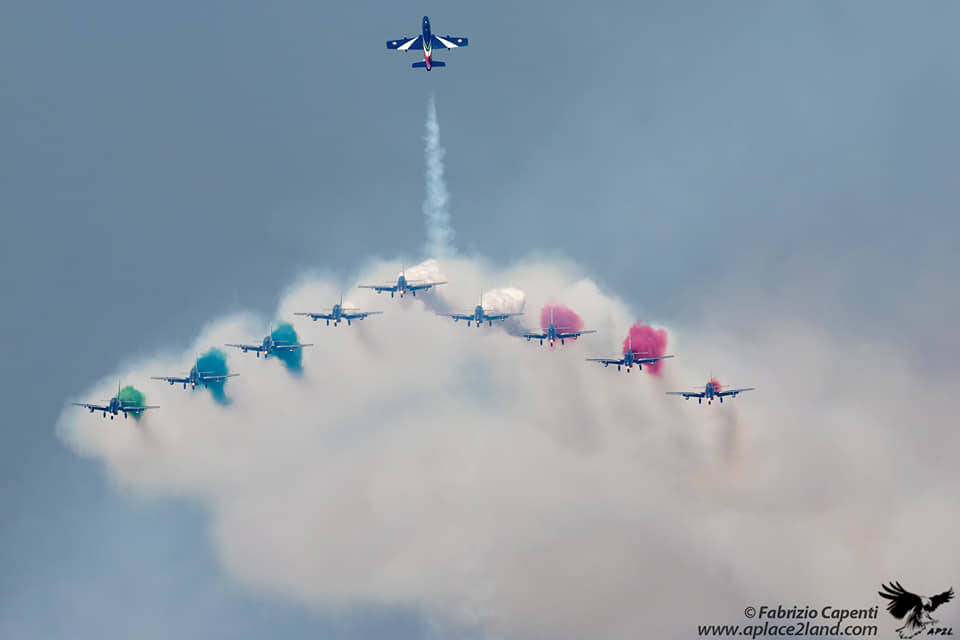 Le Frecce Tricolori sul Lago Maggiore nelle foto di Fabrizio Capenti