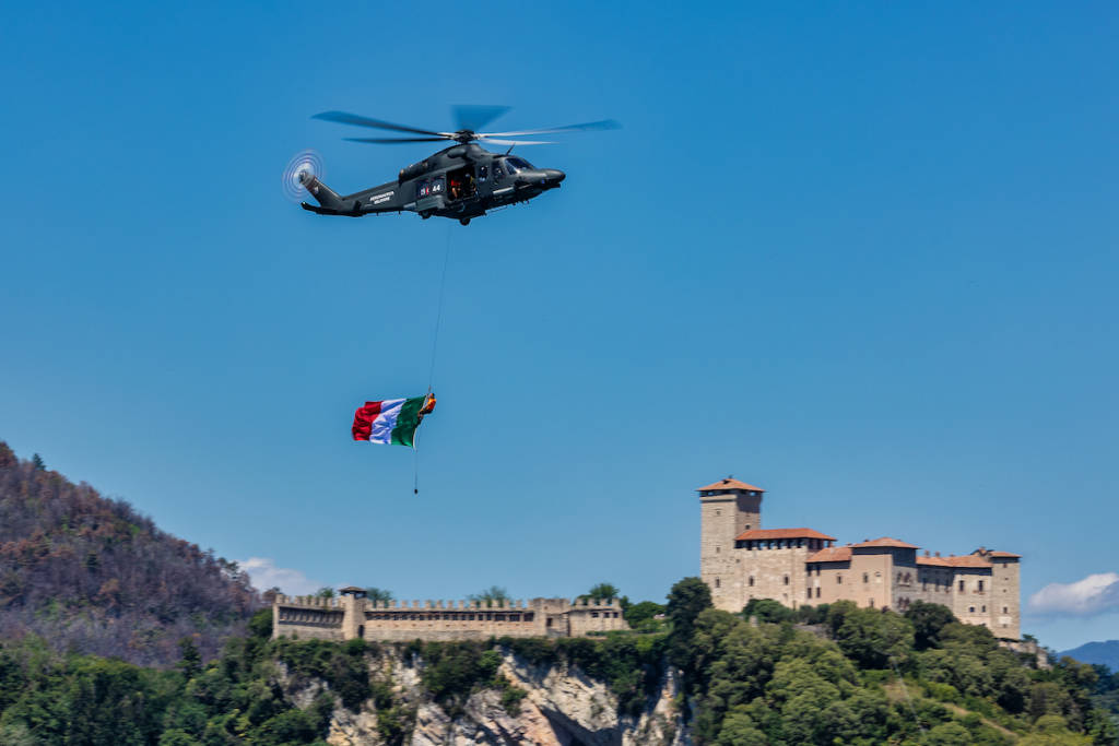 Lo spettacolo delle Frecce tricolori nelle foto di Paolo Gogni