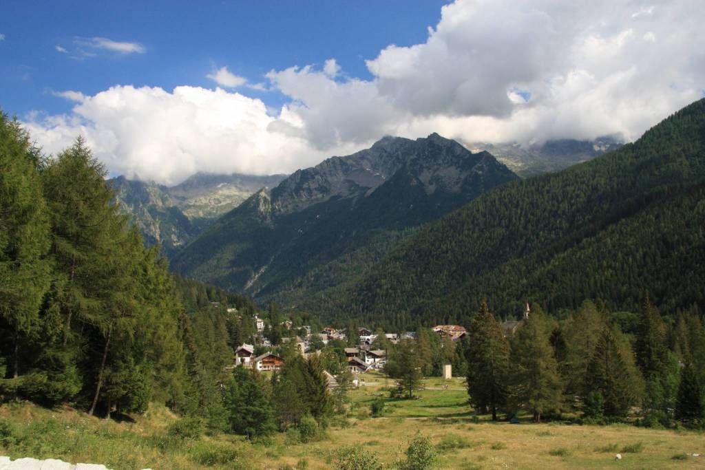Macugnaga estate