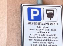 parcheggi angera linee blu