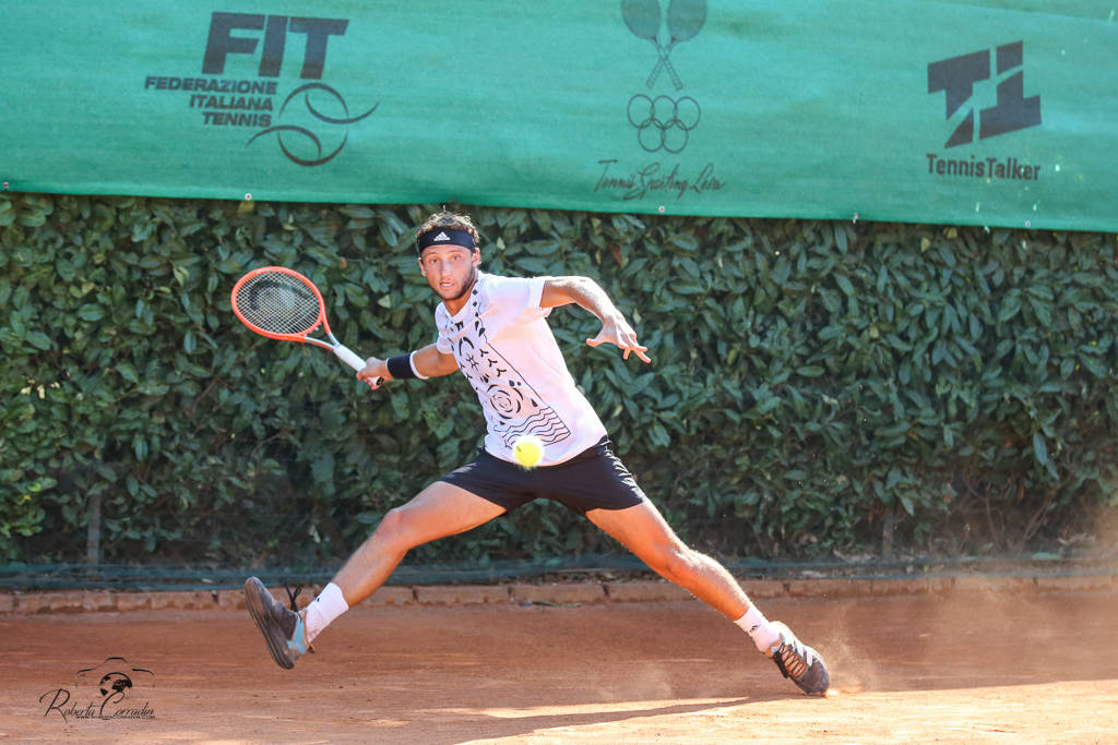 La Lesa Cup di tennis nelle mani del toscano Gianmarco Ferrari