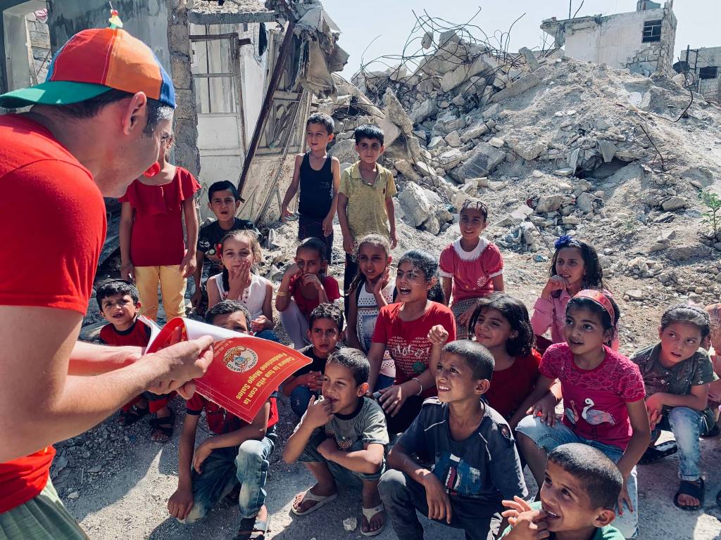 Il Claun Pimpa in Siria