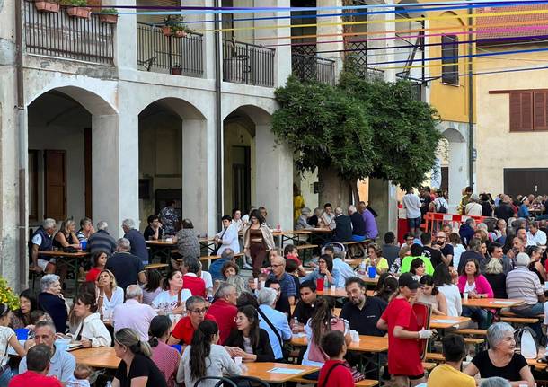 La festa delle Cascine a Ispra, le foto della serata di venerdì