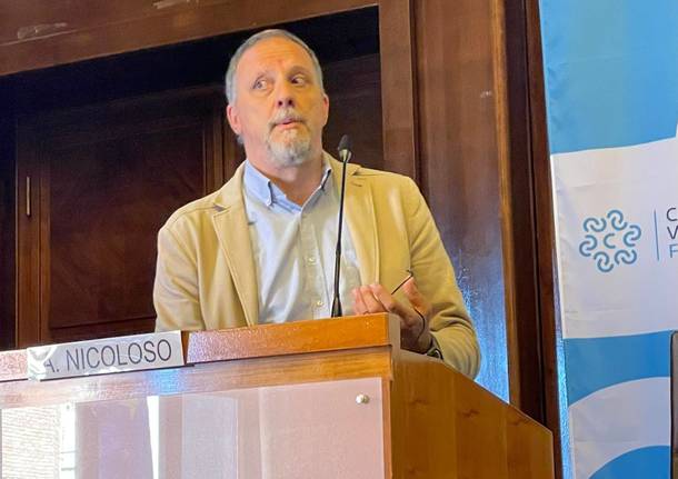 Alfa invarianza idrica