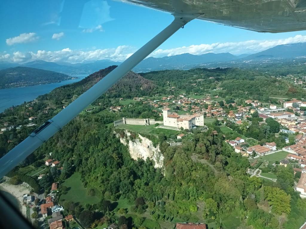 Angera e Sesto Calende dall'idrovolante