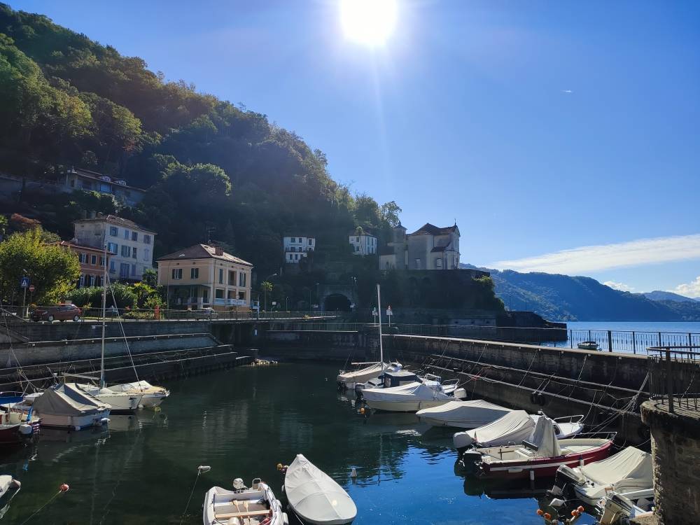 Scorci di una Maccagno imperiale