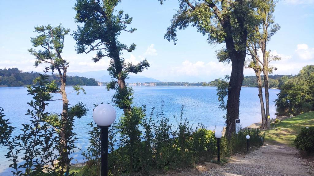 La Spiaggia di Comabbio