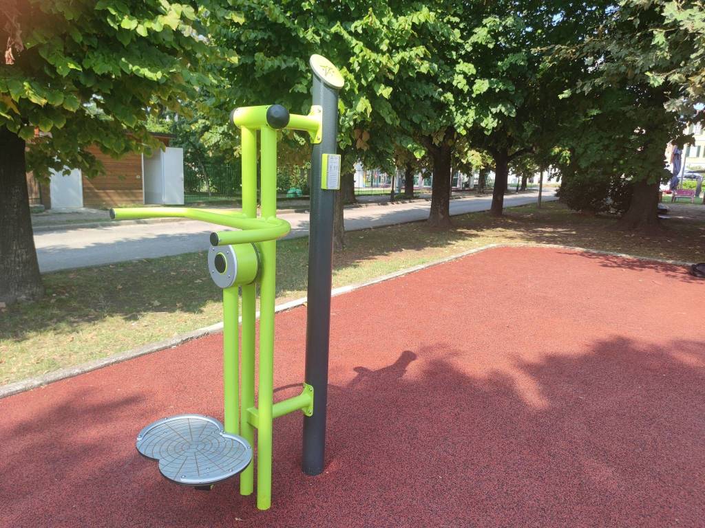 Palestra a cielo aperto ad Angera