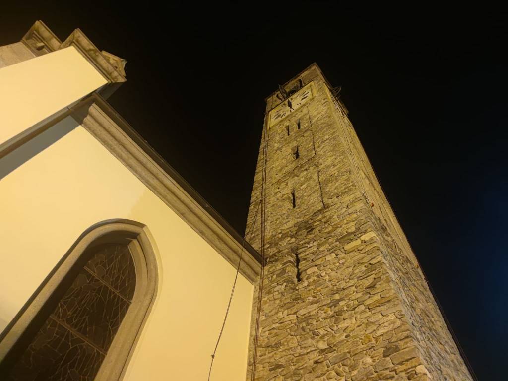 Scalata del campanile di Taino 