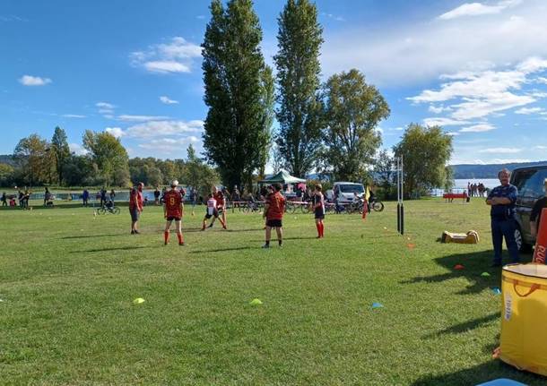 Angera fa festa e inaugura la palestra a cielo aperto
