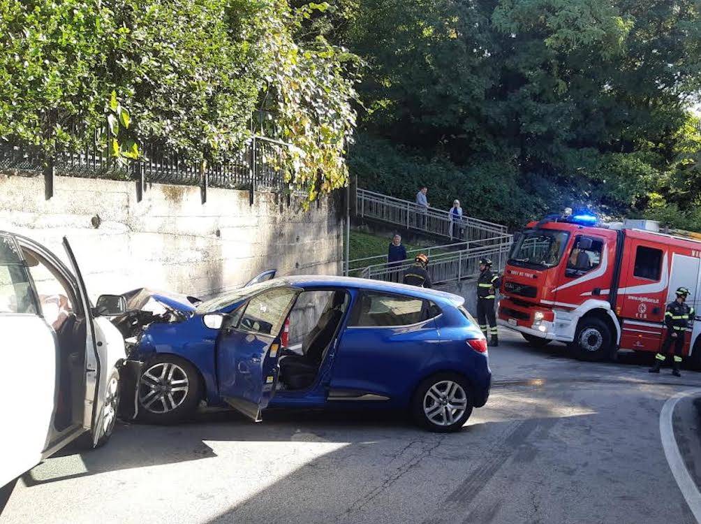 Frontale tra Luino e Creva