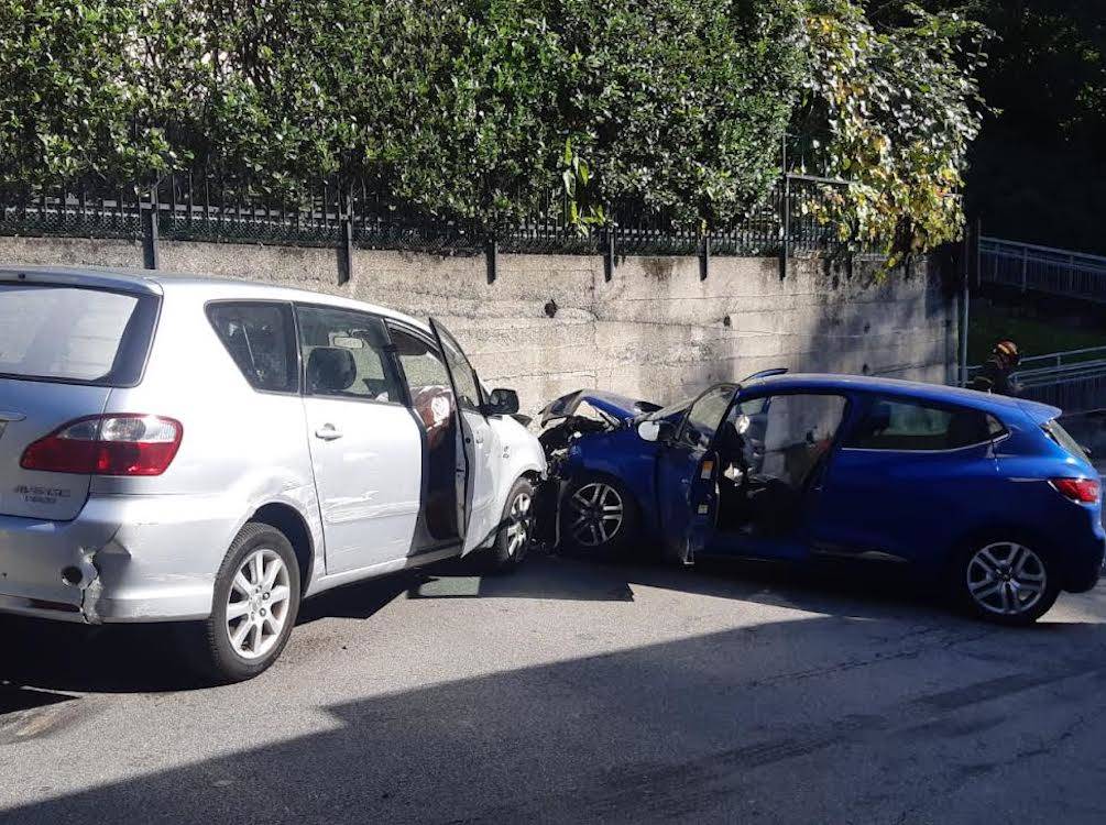 Frontale tra Luino e Creva