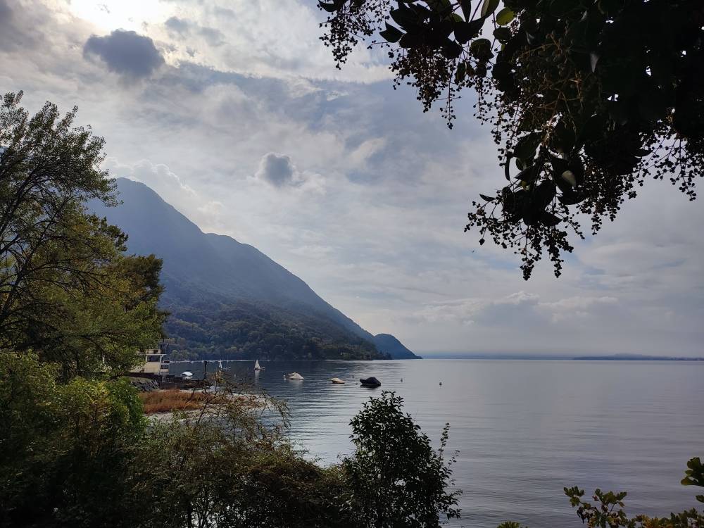 I colori dell'Autunno, oggi, nello splendido borgo di Calde' 