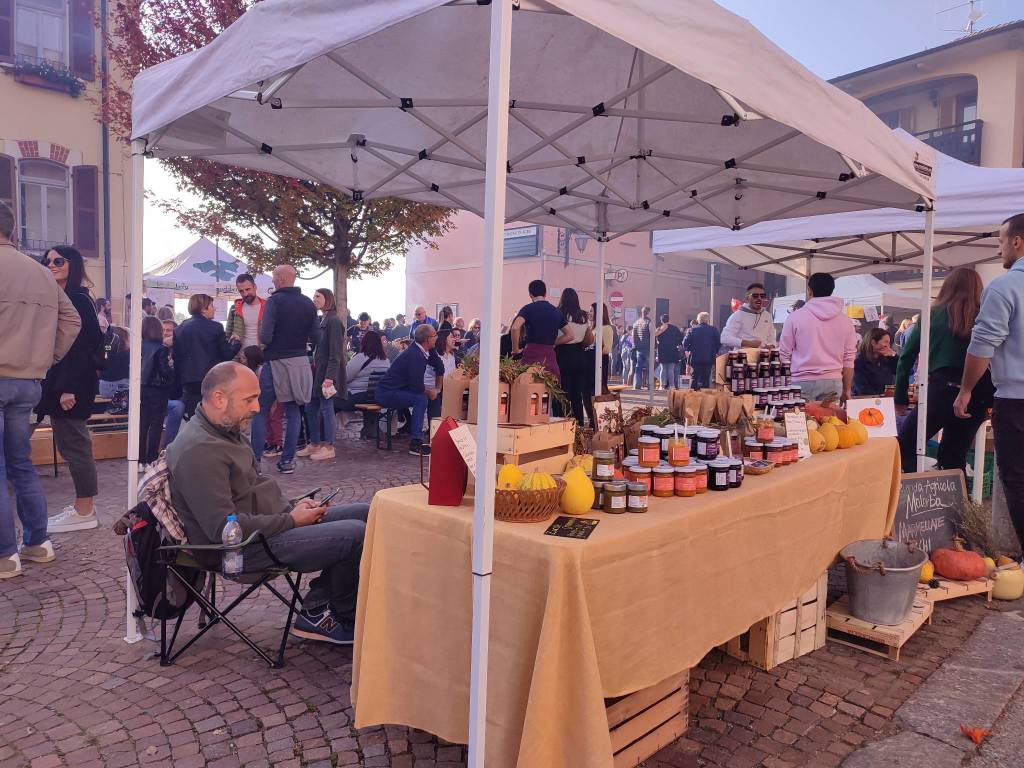 In centinaia alla 39esima edizione della Festa della Zucca