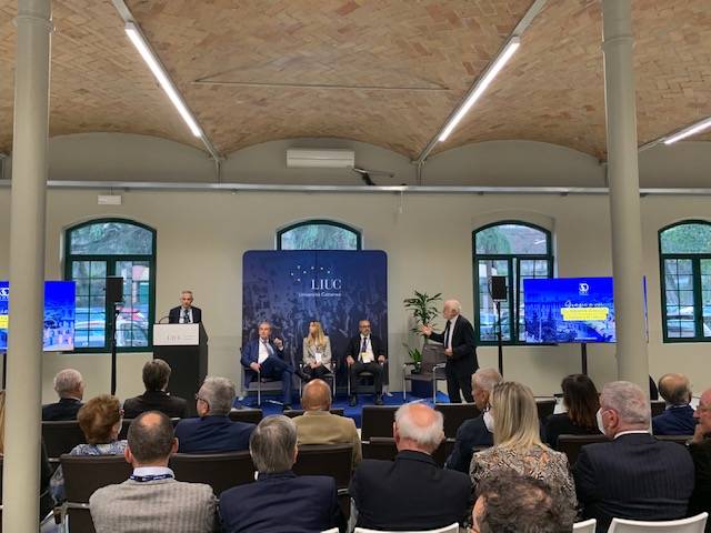 Liuc compie 30 anni