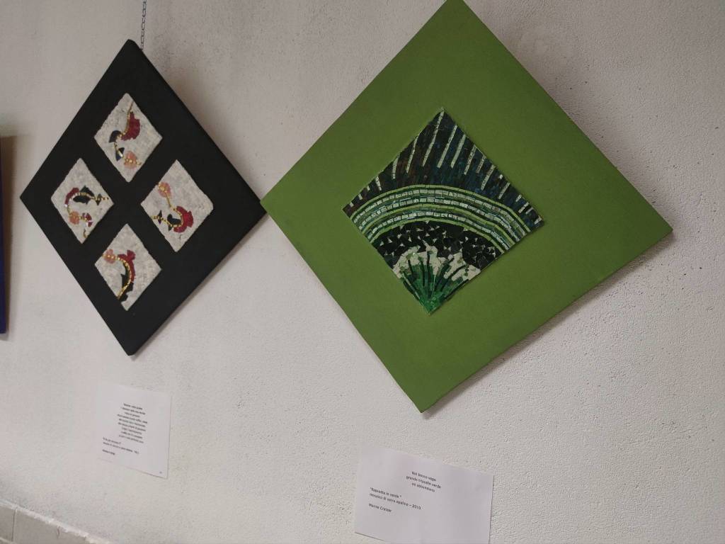 Sculture in ulivo, mosaici e haiku nella nuova mostra "alla Soara" di Angera